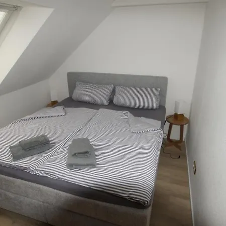 Luettke Juwel, Mit Traumhaftem Seeblick Nyaraló