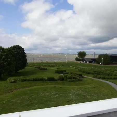 Luettke Juwel, Mit Traumhaftem Seeblick Lembruch