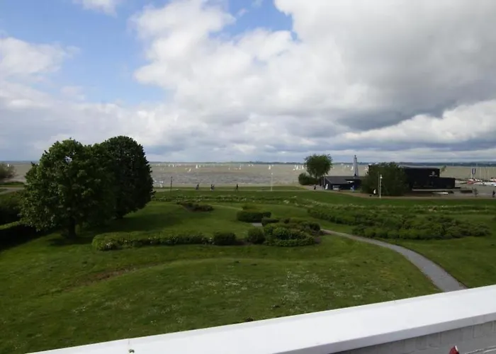 Luettke Juwel, Mit Traumhaftem Seeblick